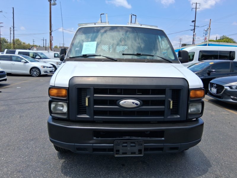 Used 2014 Ford E-150 and Econoline 150 w/ Power Group RWD image 2