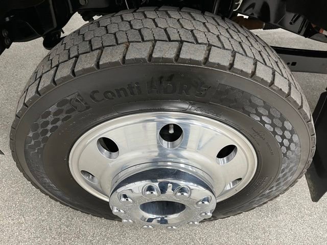 Used 2025 Ford F450 King Ranch w/ FX4 Off-Road Package AWD/4WD image 15