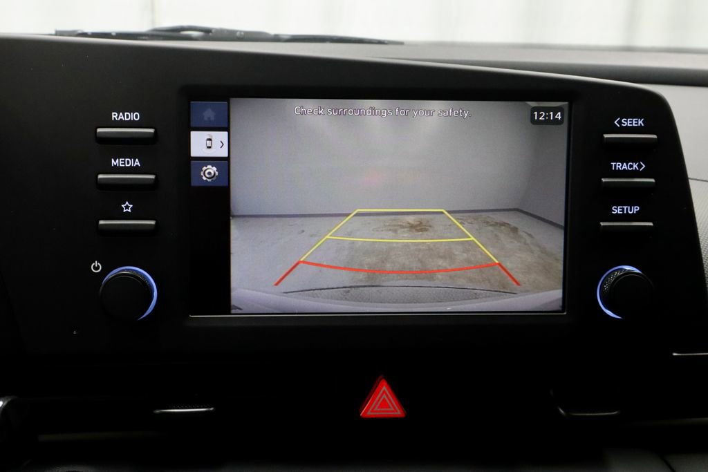 Certified 2025 Hyundai Elantra Sport image 2