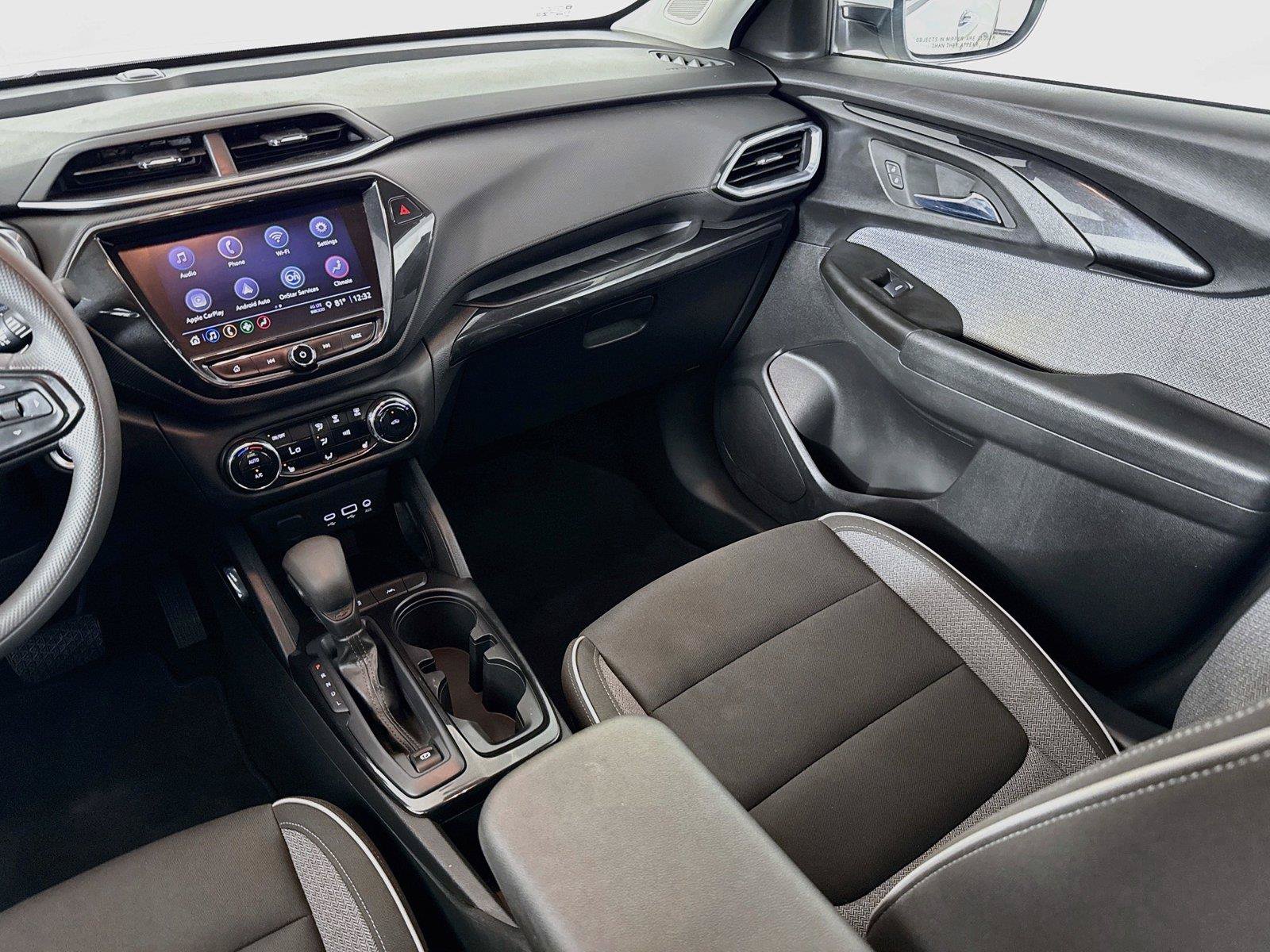 Used 2022 Chevrolet TrailBlazer LT w/ Convenience Package FWD image 23
