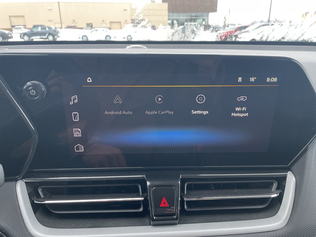 Used 2024 Chevrolet TrailBlazer LT AWD/4WD image 14