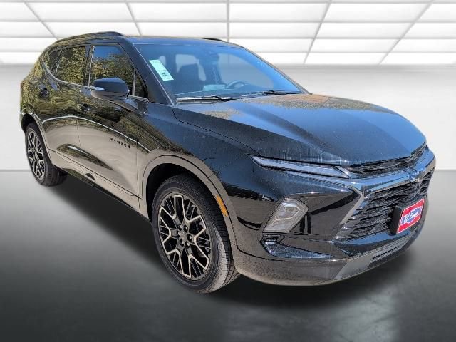 New 2026 Chevrolet Blazer RS w/ Driver Confidence II Package image 1