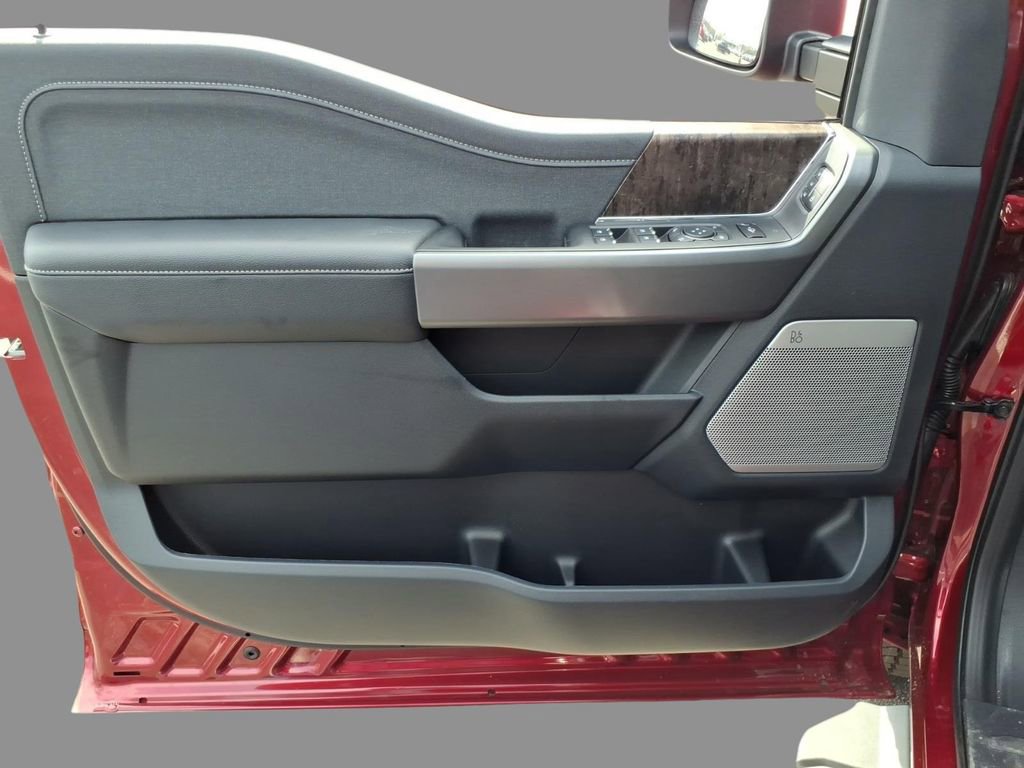 New 2026 Ford F350 Lariat w/ Black Appearance Package image 16