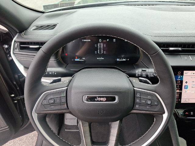 New 2026 Jeep Grand Cherokee Altitude AWD/4WD image 16