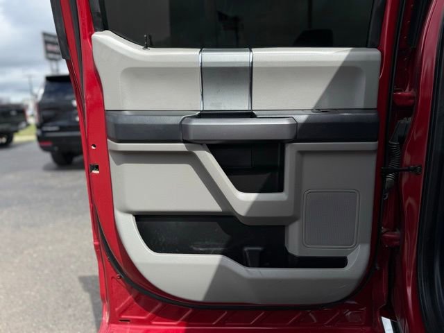 Used 2022 Ford F250 XLT w/ XLT Premium Package image 16