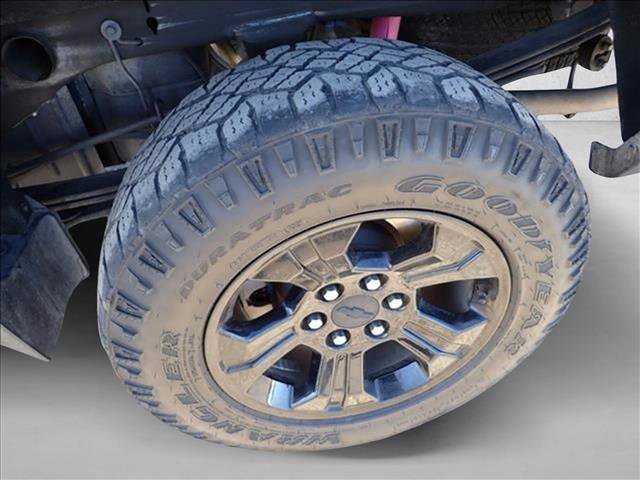Used 2016 Chevrolet Silverado 1500 LTZ Z71 w/ LTZ Plus Package AWD/4WD image 6