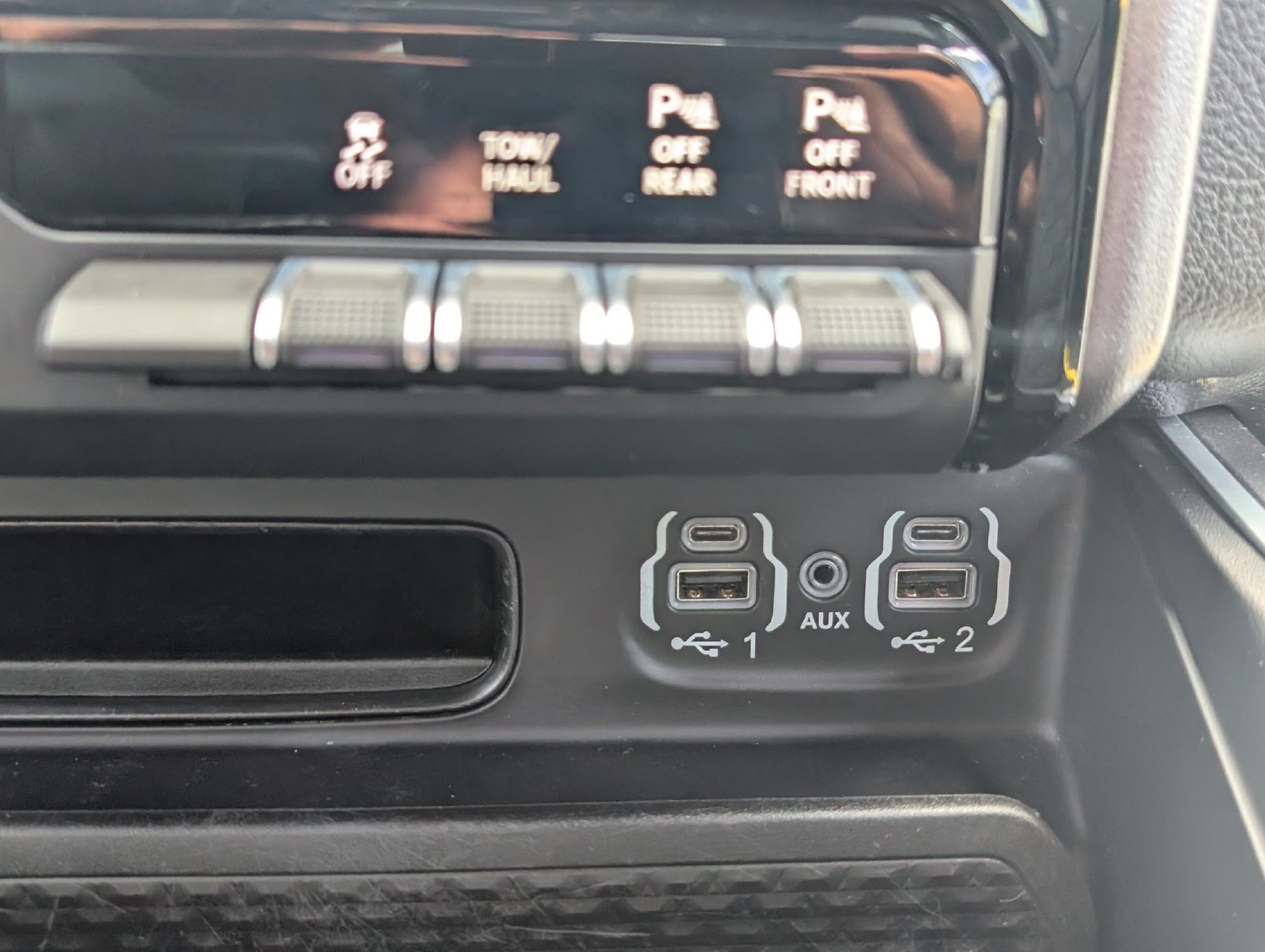 Used 2023 RAM 1500 Big Horn AWD/4WD image 23