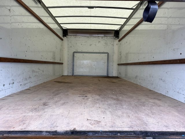 Used 2022 Ford E-350 and Econoline 350 Super Duty RWD image 7