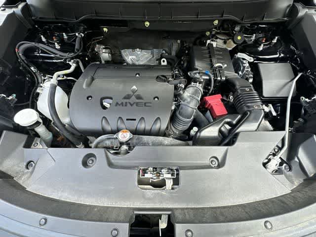 Used 2024 Mitsubishi Outlander Sport ES AWD/4WD image 22