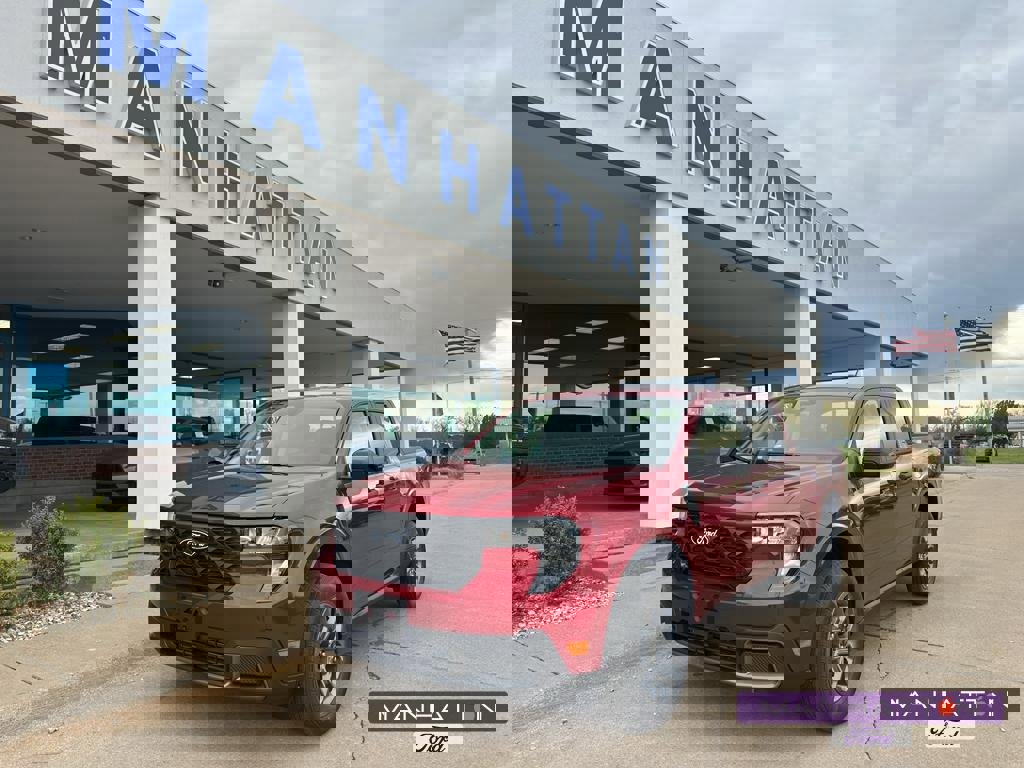 New 2025 Ford Maverick XLT w/ XLT Luxury Package image 1