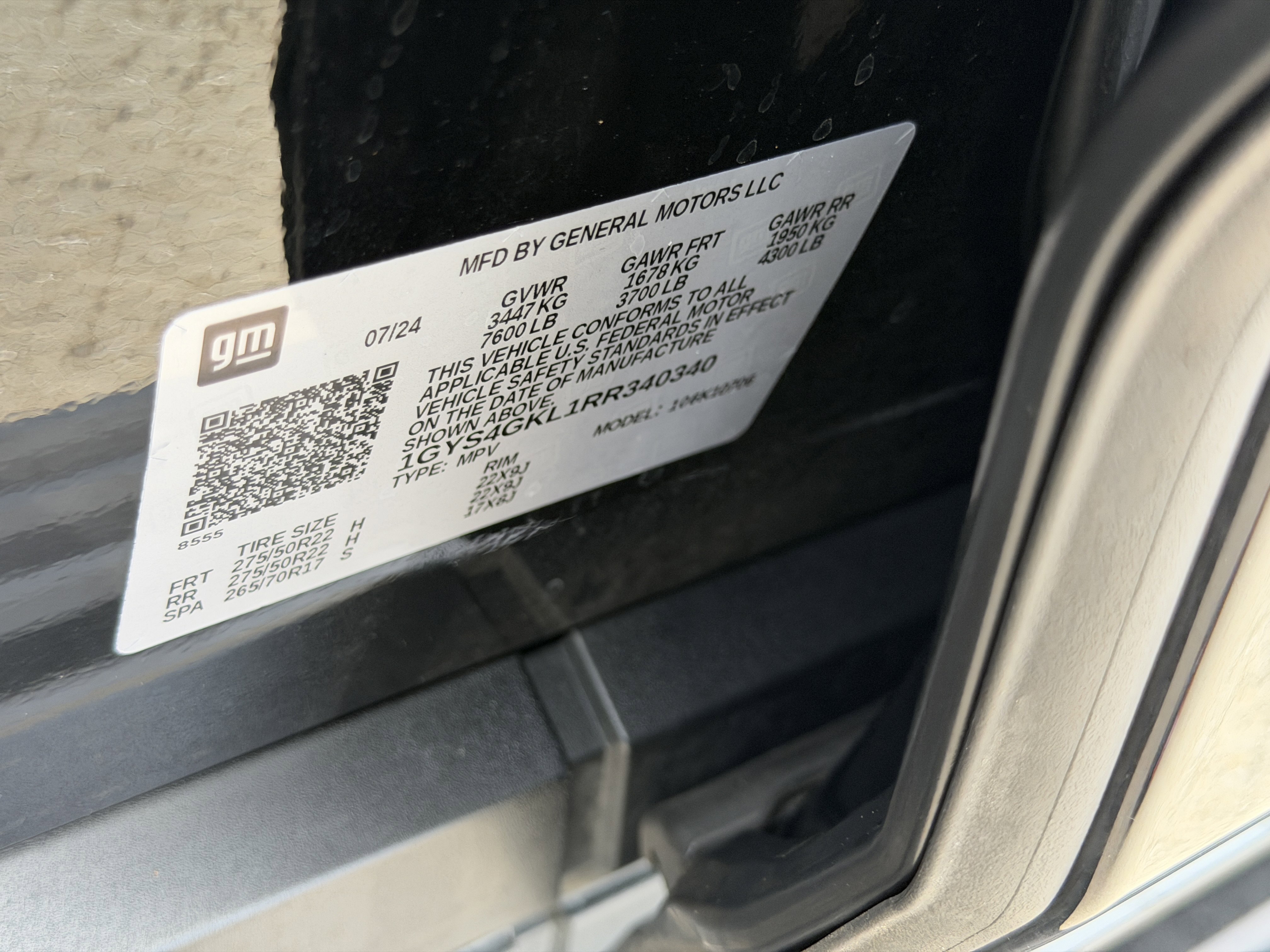 Certified 2024 Cadillac Escalade Sport Platinum w/ LPO, ONYX Package AWD/4WD image 35