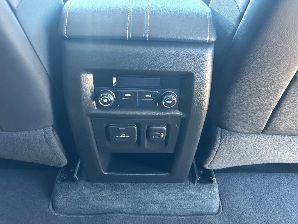 Used 2021 Chevrolet Traverse RS AWD/4WD image 23