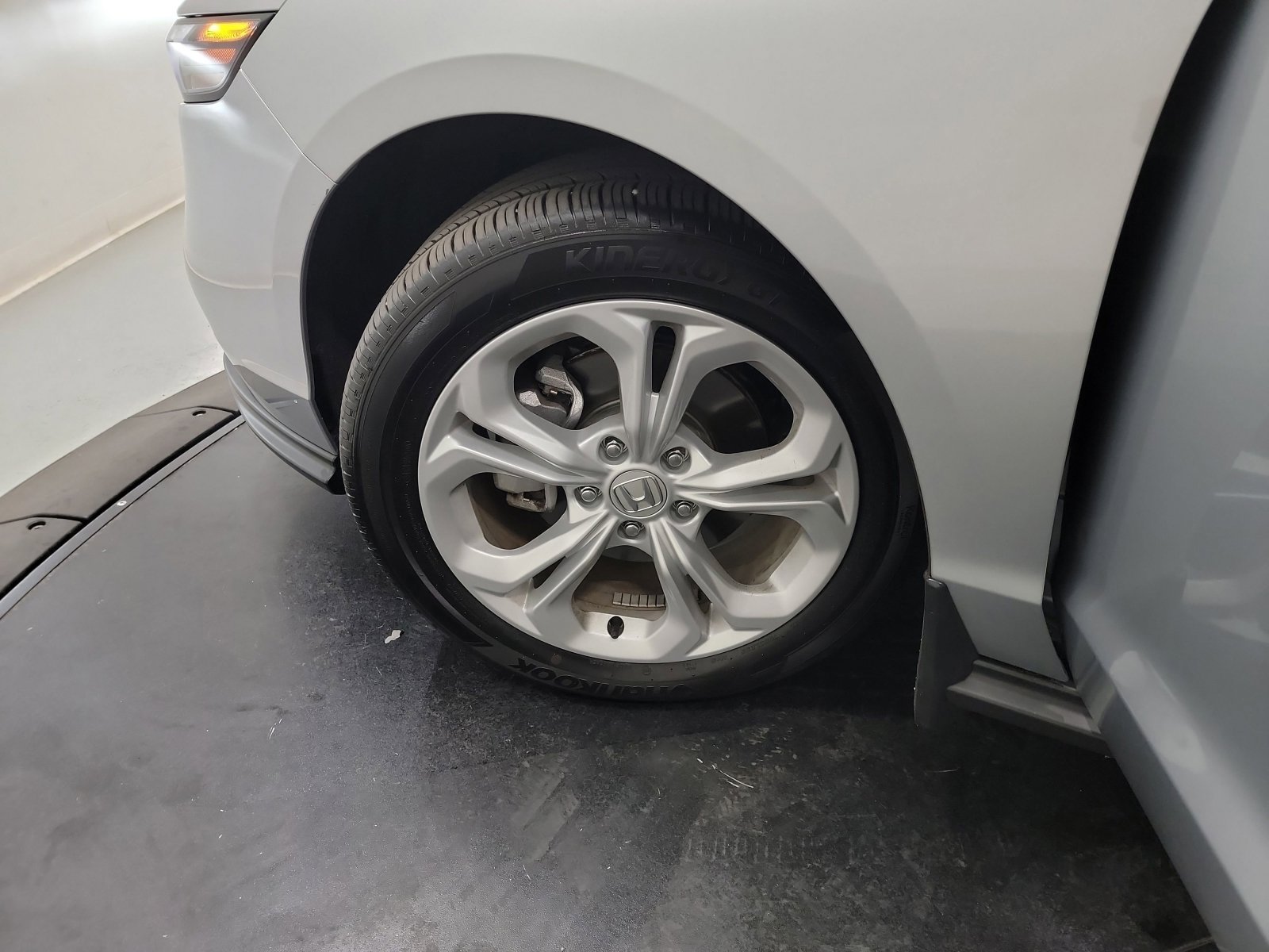 Used 2024 Honda Accord LX image 29