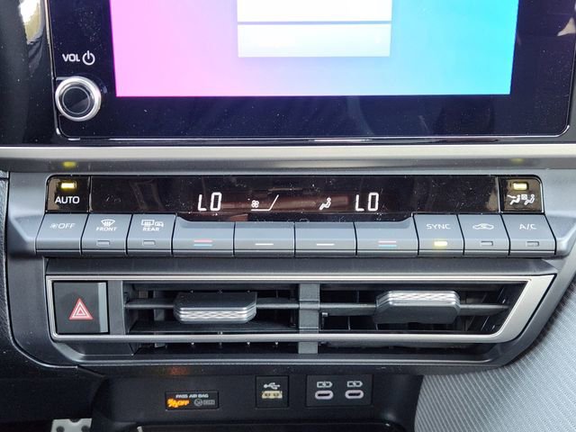 New 2026 Toyota Camry SE image 18