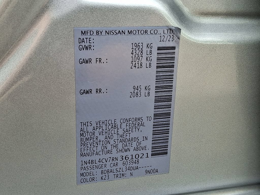 Used 2024 Nissan Altima 2.5 SR FWD image 26