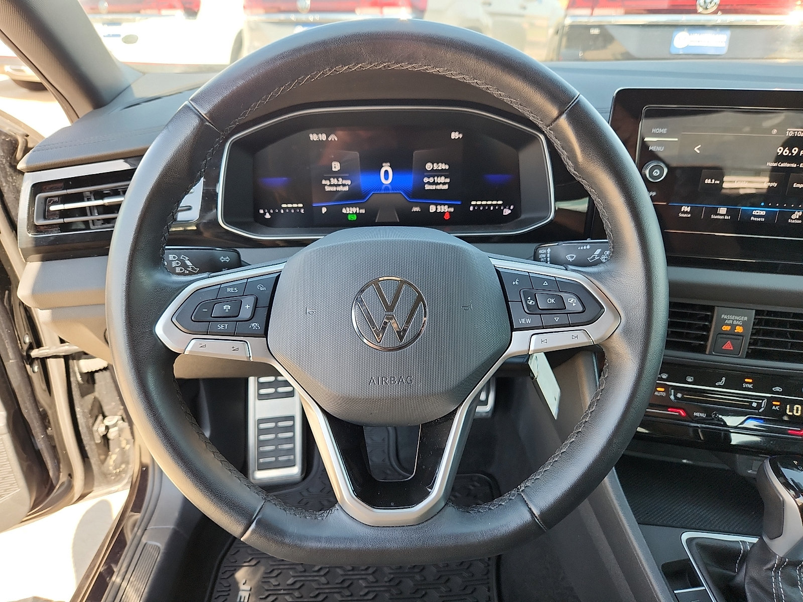 Certified 2025 Volkswagen Jetta Sport FWD image 16