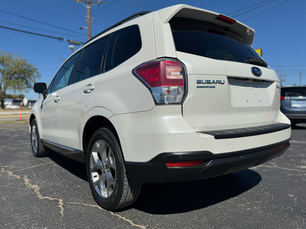 Used 2017 Subaru Forester 2.5i Touring image 11