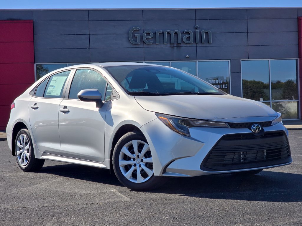 New 2027 Toyota Corolla LE FWD image 2