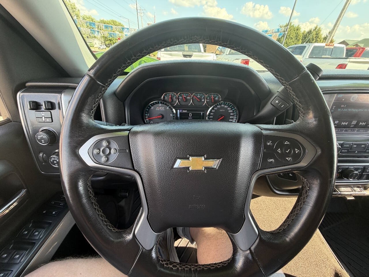 Used 2018 Chevrolet Silverado 1500 LT w/ All Star Edition AWD/4WD image 18