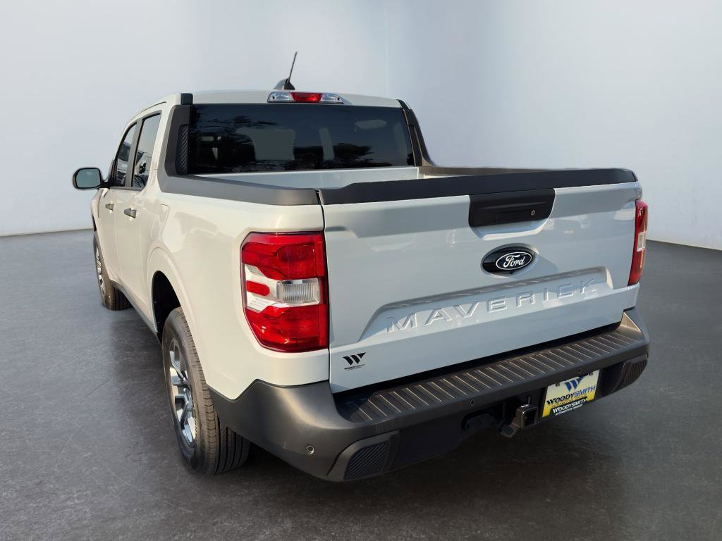New 2025 Ford Maverick XLT w/ XLT Luxury Package image 3