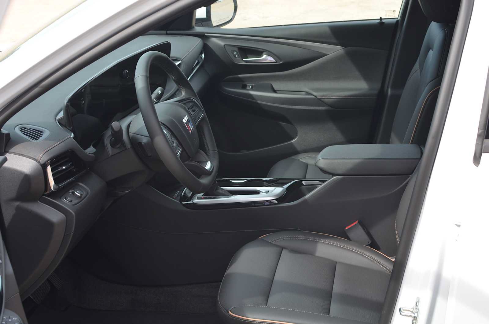 New 2026 Buick Envista Sport Touring FWD image 10