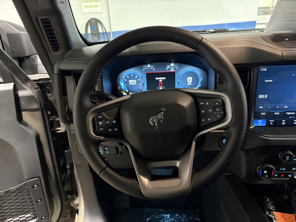 New 2025 Ford Bronco Badlands w/ Sasquatch Package image 10