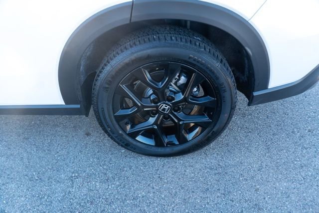 Used 2024 Honda HR-V Sport image 9