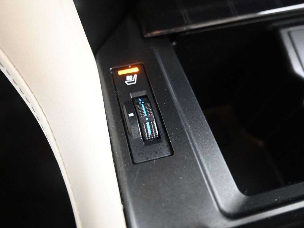 Used 2023 Lexus GX 460 Premium image 21