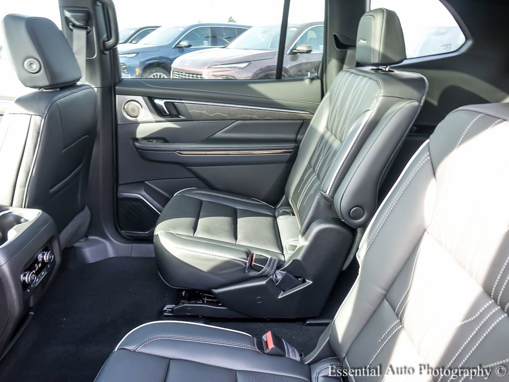 New 2026 Buick Enclave Avenir w/ Super Cruise Package image 13