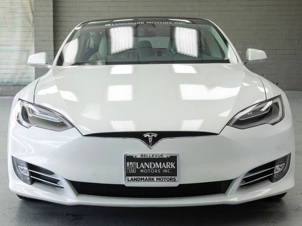 Used 2019 Tesla Model S Performance image 7