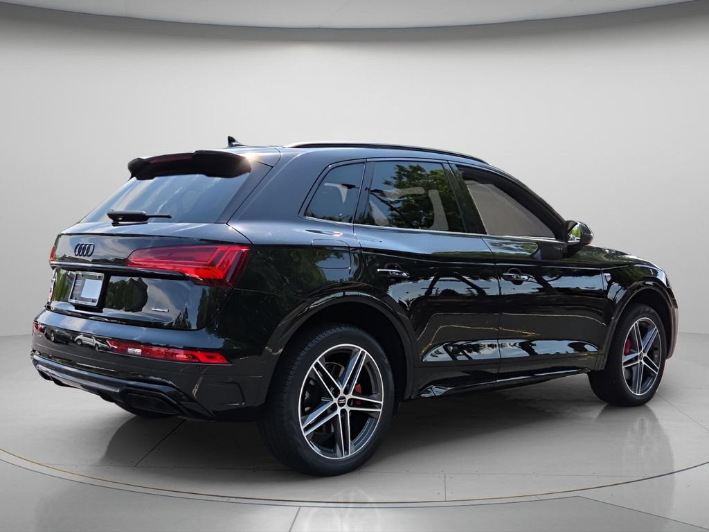 Used 2024 Audi Q5 e Premium Plus w/ Premium Plus Package AWD/4WD image 7