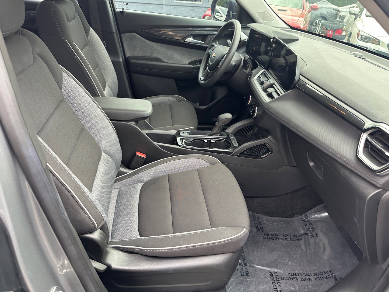 Used 2024 Chevrolet TrailBlazer LS w/ LS Confidence Package image 19