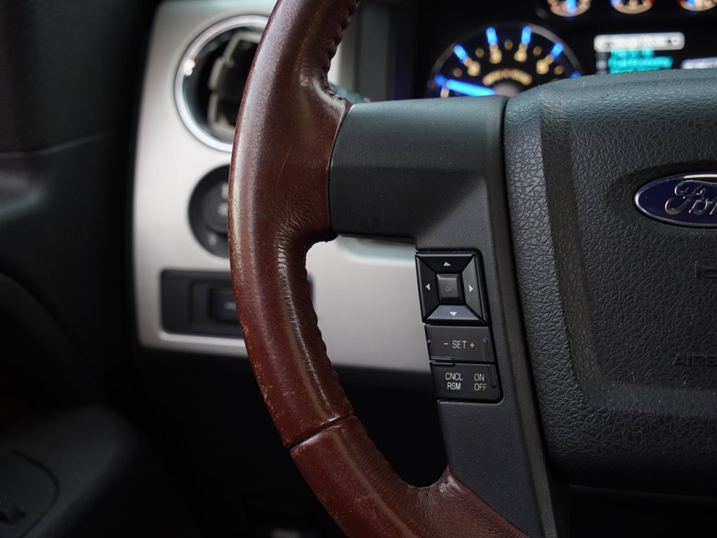 Used 2013 Ford F150 King Ranch w/ King Ranch Luxury Pkg image 27