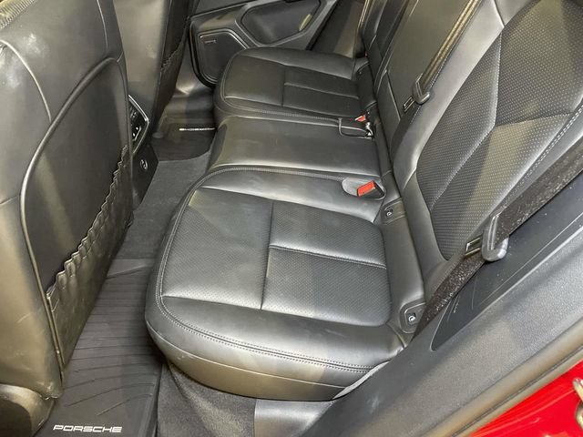 Certified 2026 Porsche Macan AWD/4WD image 20