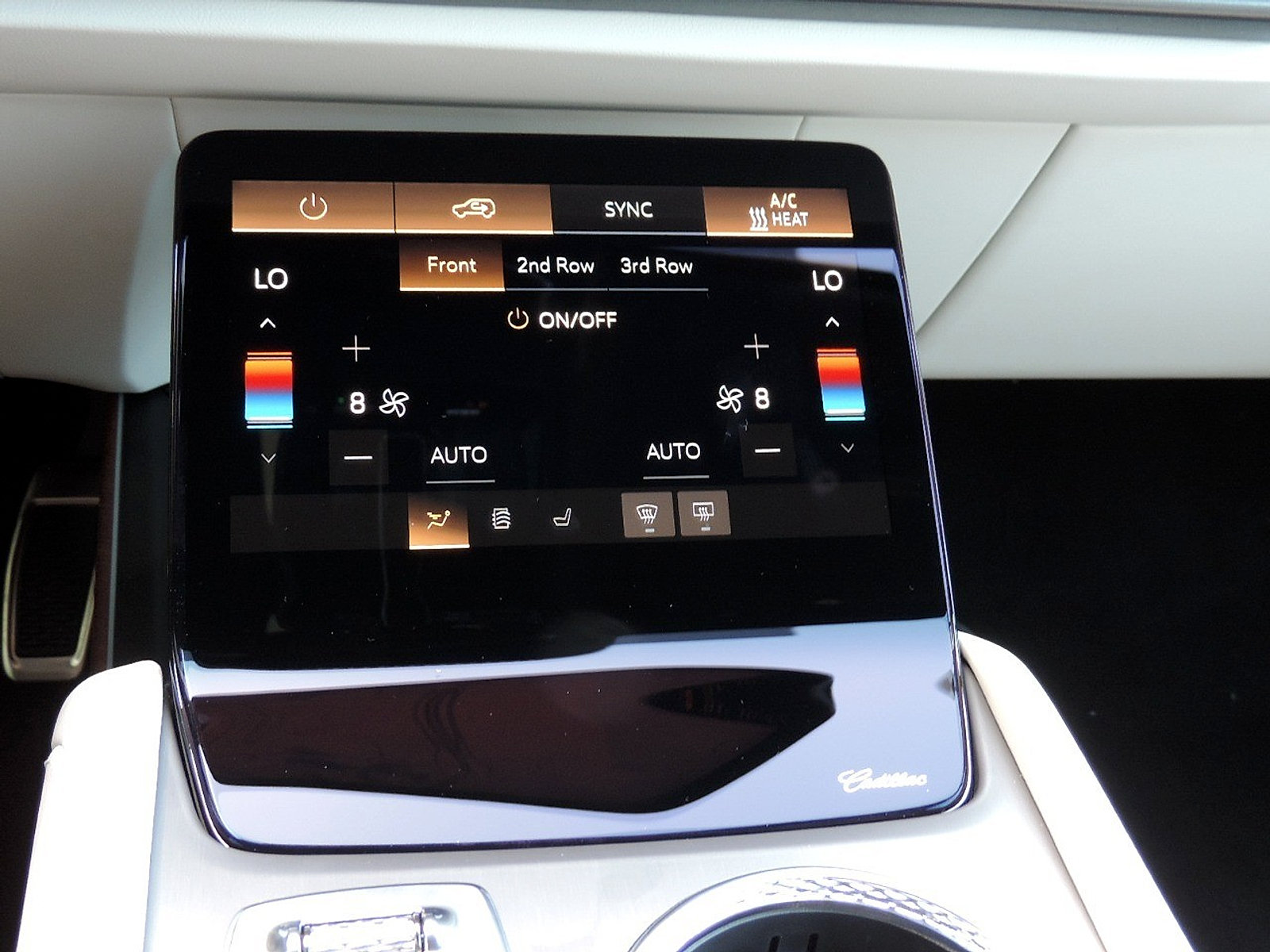 New 2027 Cadillac Vistiq Luxury AWD/4WD image 22