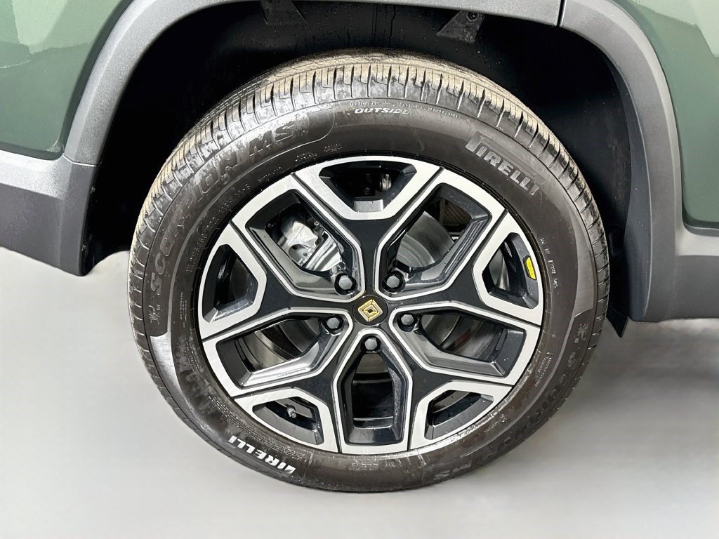 Used 2026 Rivian R1S Adventure Dual AWD/4WD image 31