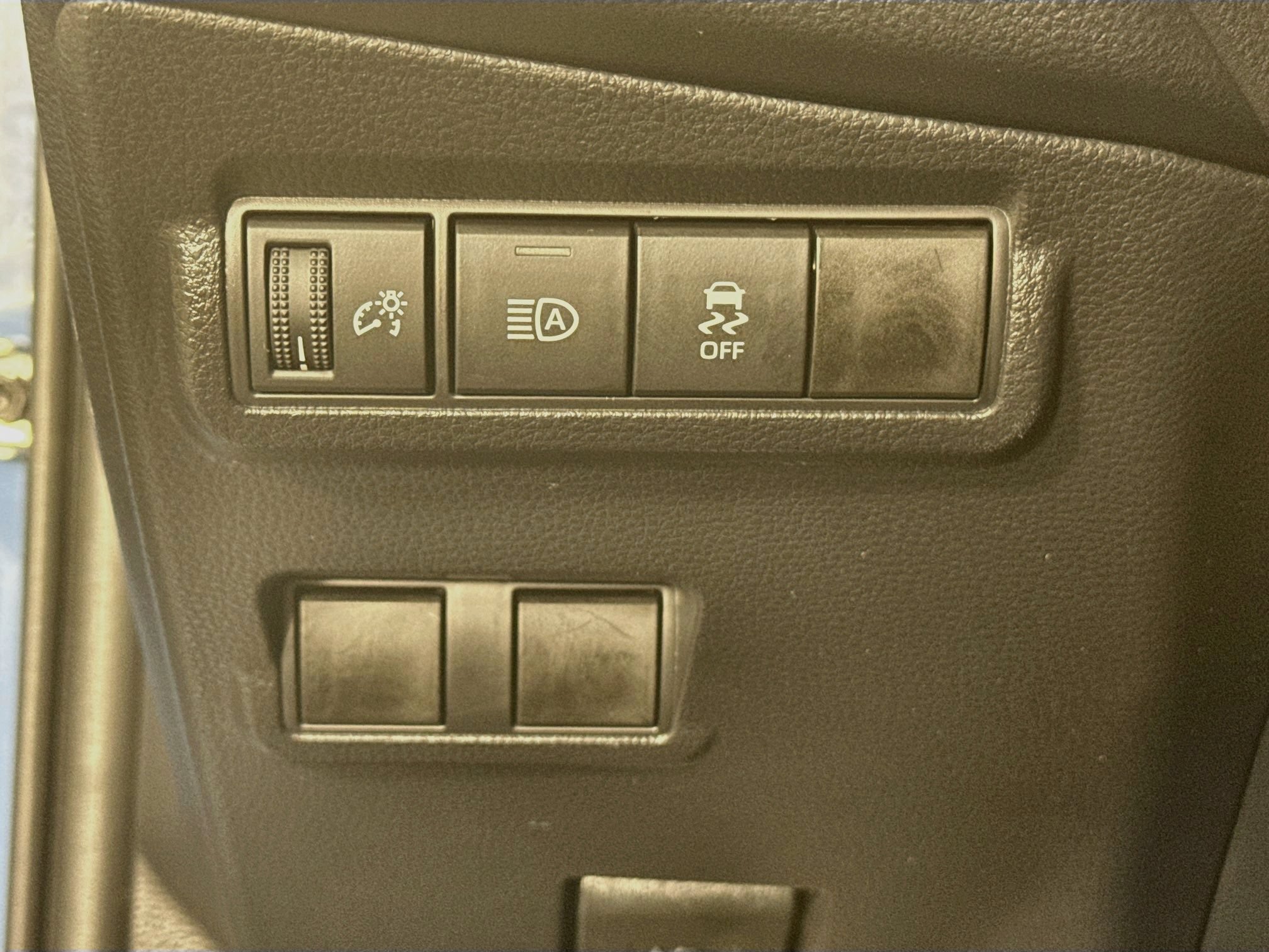 Certified 2026 Toyota Corolla Cross XLE AWD/4WD image 11