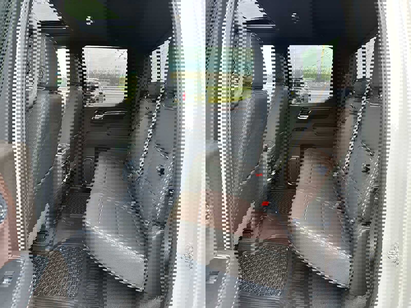 Used 2024 GMC Sierra 1500 Denali image 17