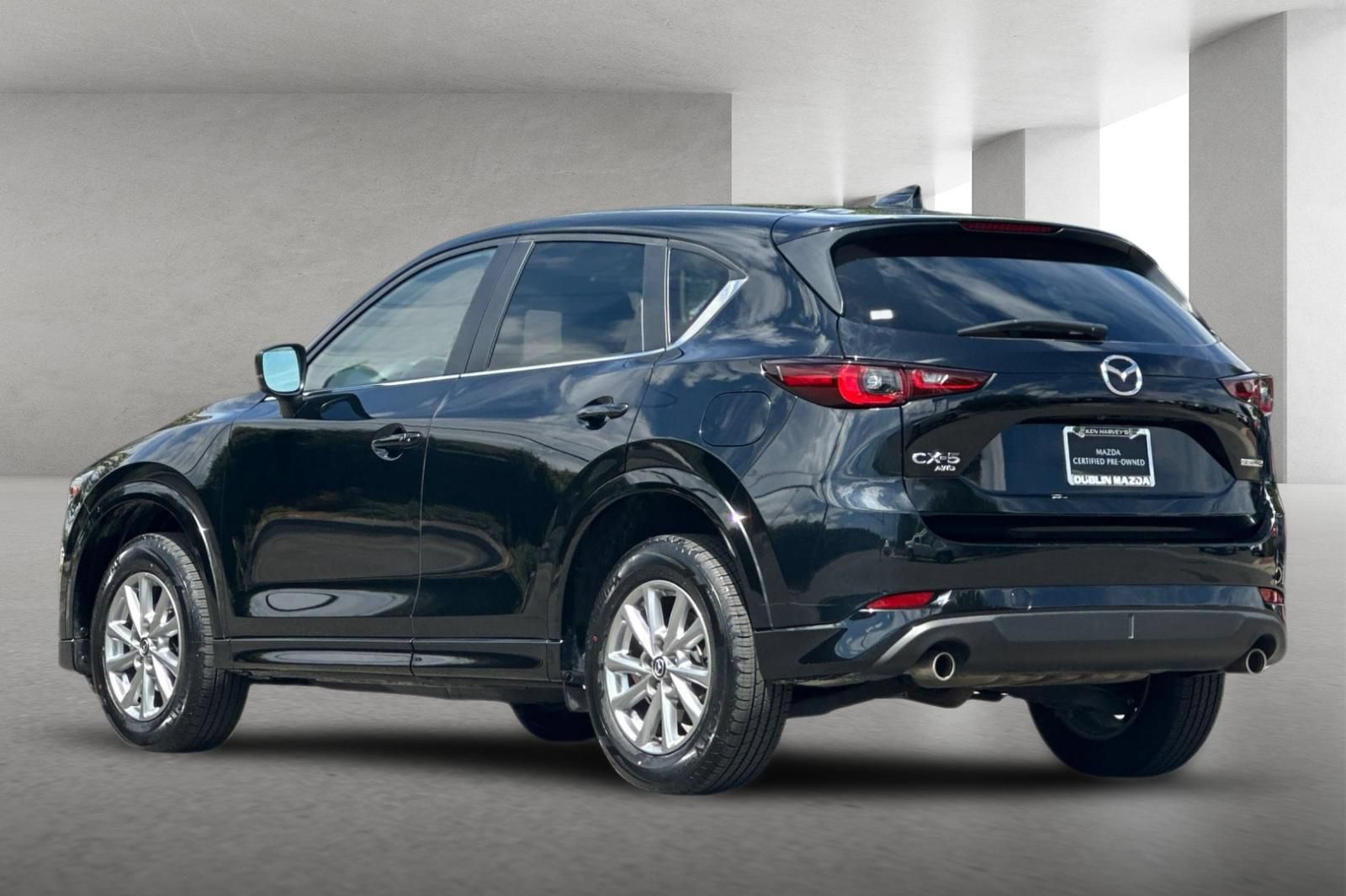Used 2025 MAZDA CX-5 AWD 2.5 S w/ Select Package image 6