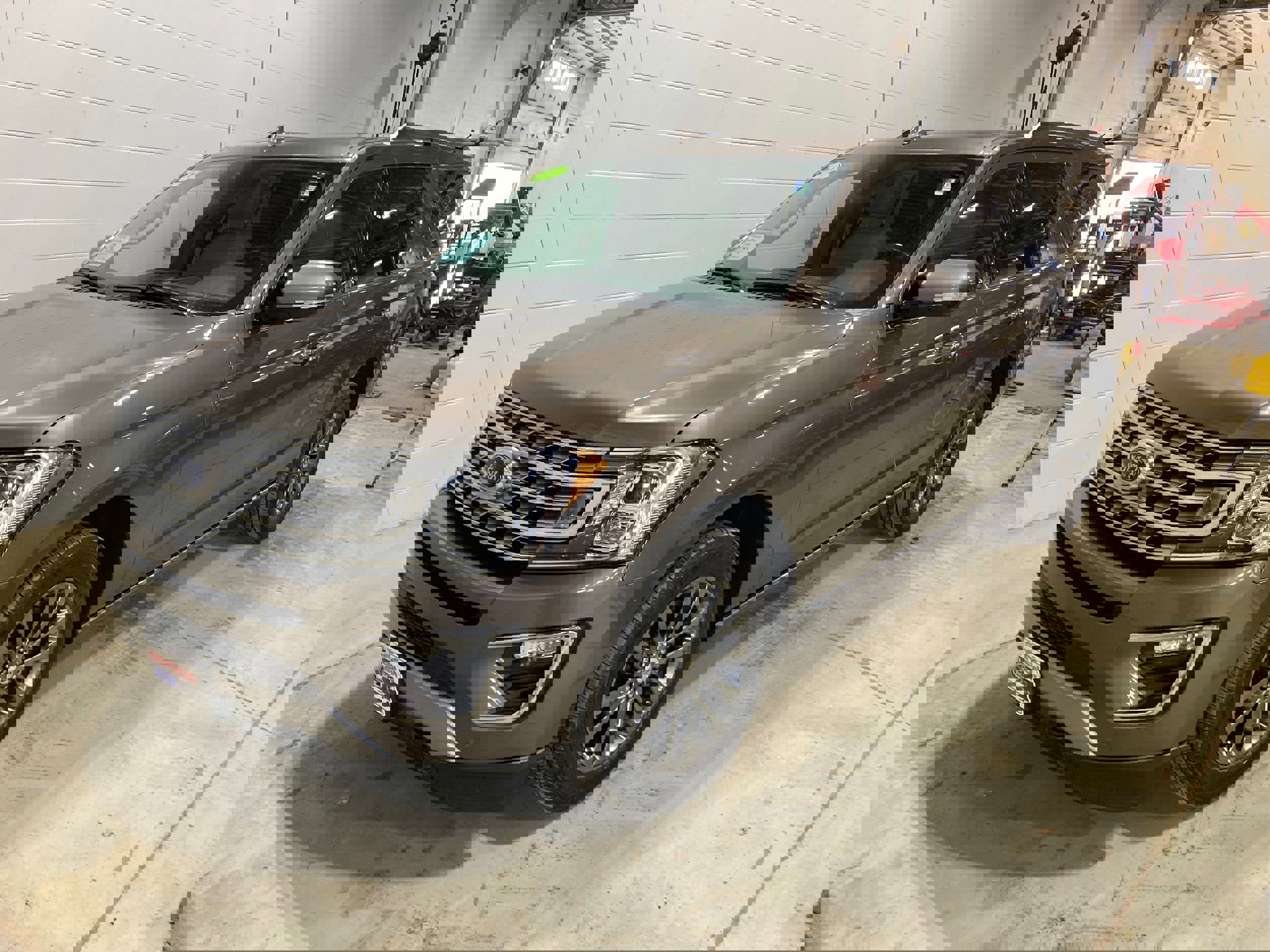 Used 2019 Ford Expedition Limited w/ Equipment Group 301A image 1