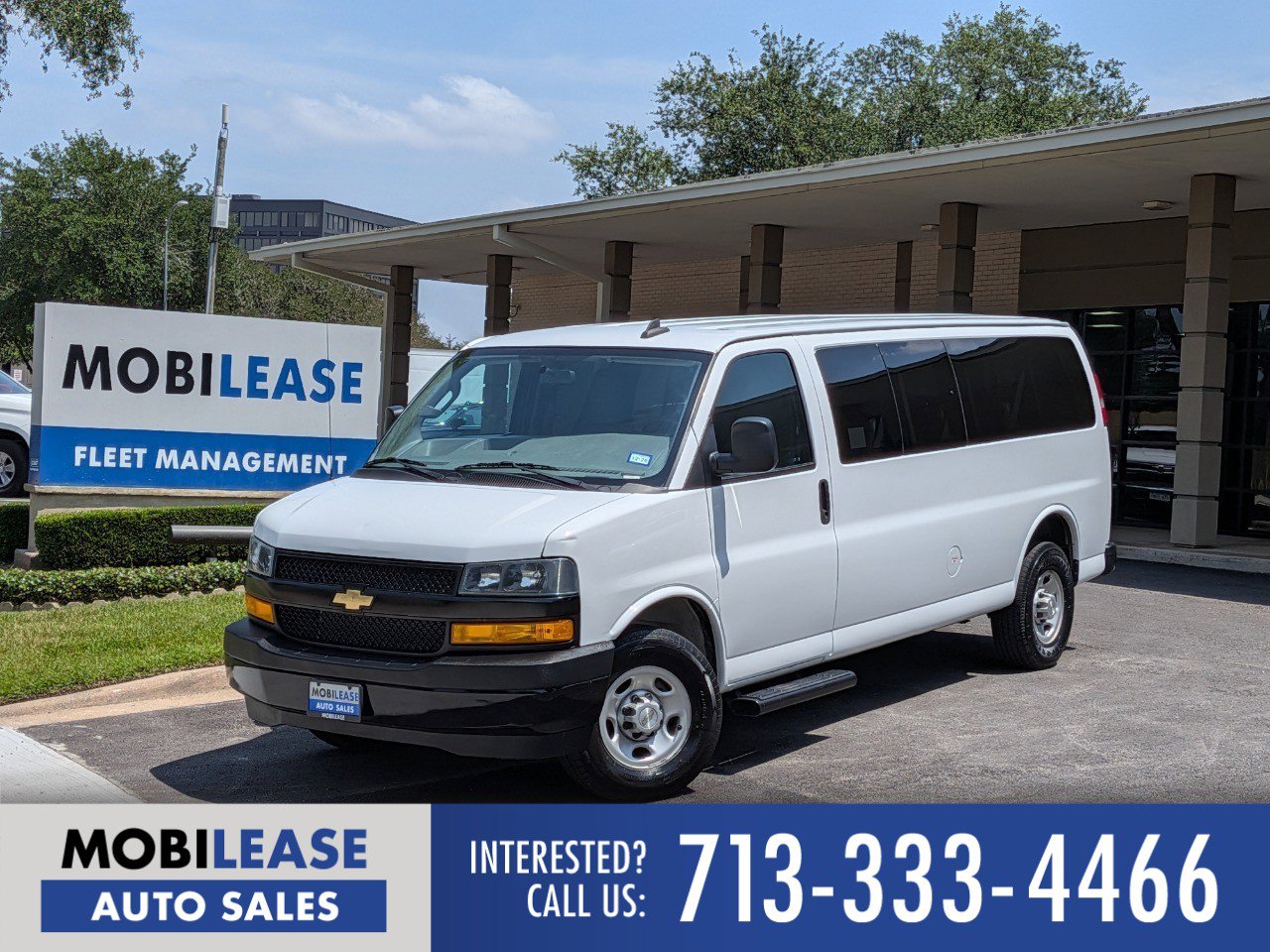 Used 2023 Chevrolet Express 3500 LS RWD image 1