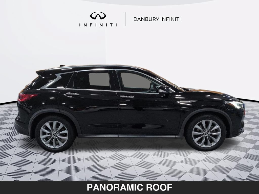 Used 2019 INFINITI QX50 Luxe w/ Cargo Package AWD/4WD image 2