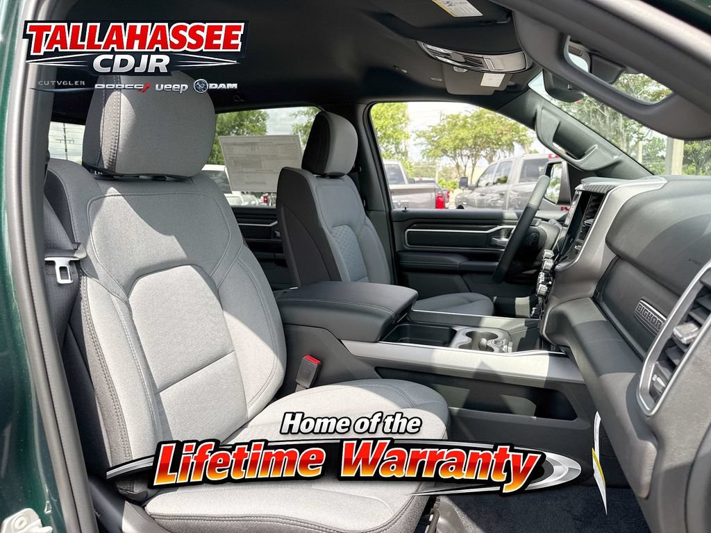 New 2026 RAM 1500 Big Horn AWD/4WD image 30
