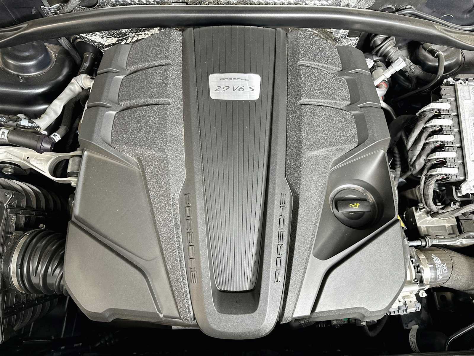 New 2026 Porsche Macan S AWD/4WD image 30