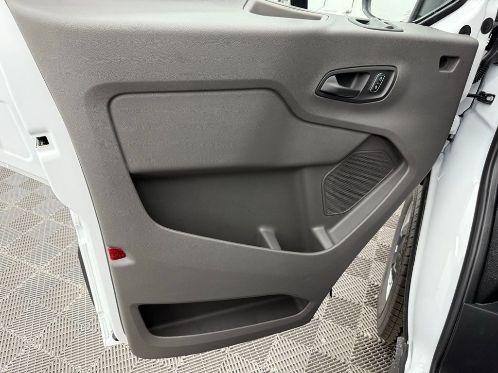 New 2025 Ford Transit 150 Low Roof image 14