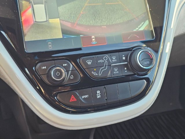 Used 2018 Chevrolet Bolt Premier w/ Driver Confidence II Package FWD image 34