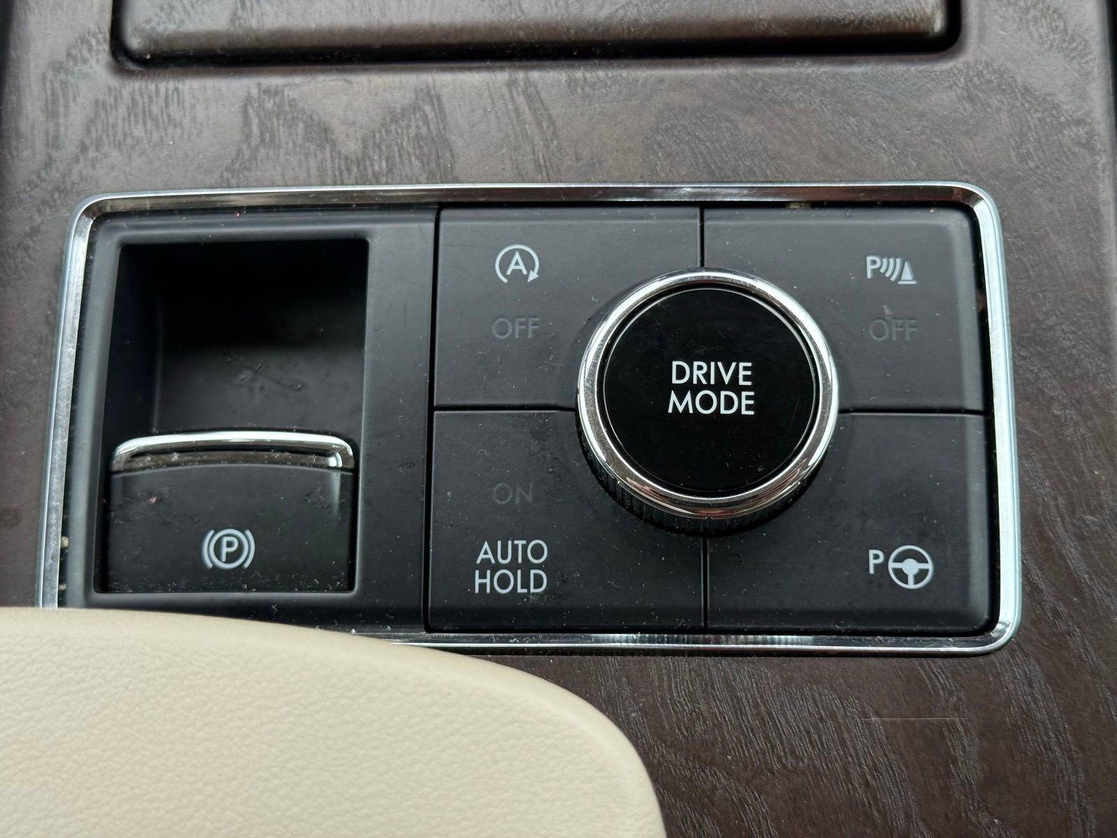 Used 2020 Lincoln Navigator Reserve w/ Luxury Package image 34