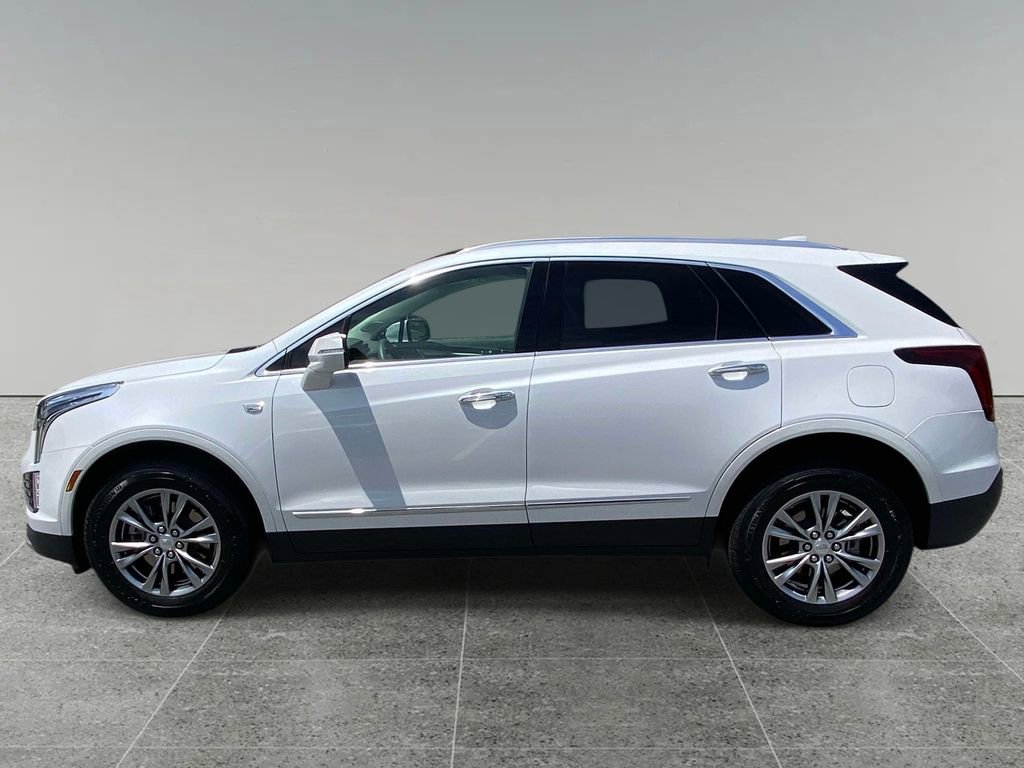 Certified 2023 Cadillac XT5 Premium Luxury FWD image 2