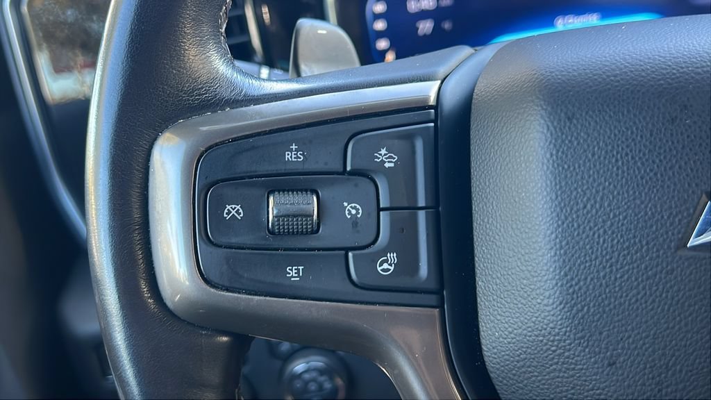Used 2022 Chevrolet Silverado 1500 High Country w/ High Country Premium Package AWD/4WD image 21