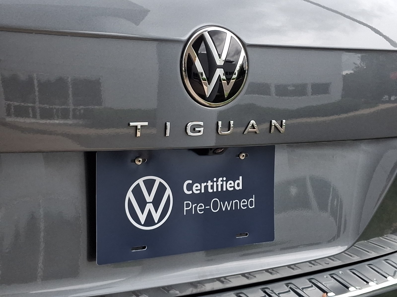 Certified 2023 Volkswagen Tiguan S w/ Driver Assistance Package AWD/4WD image 32